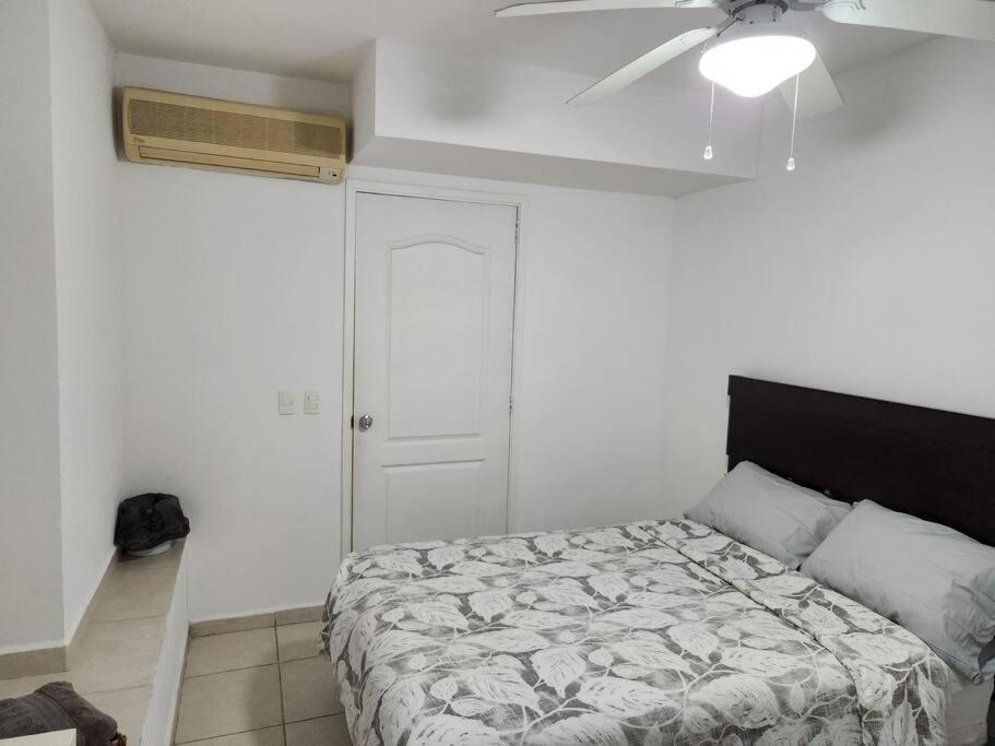 Апартаменты Departamento De Lujo. Seguridad 24. Playa A Pasos. Акапулько Экстерьер фото